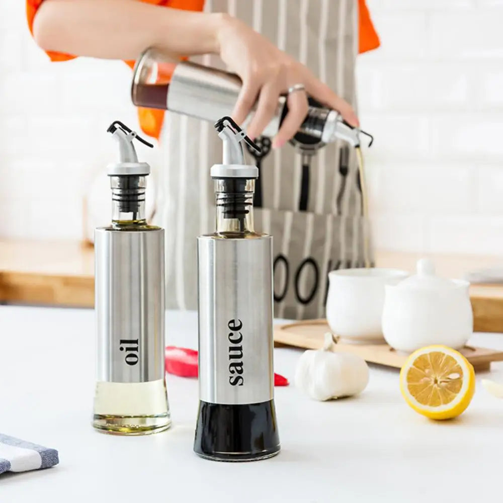 Seasoning Storage Dispenser Durable Dust-proof Kitchen Condiment Bottle Supplies Press Type Stainless Steel For Kitchen Oil Pot