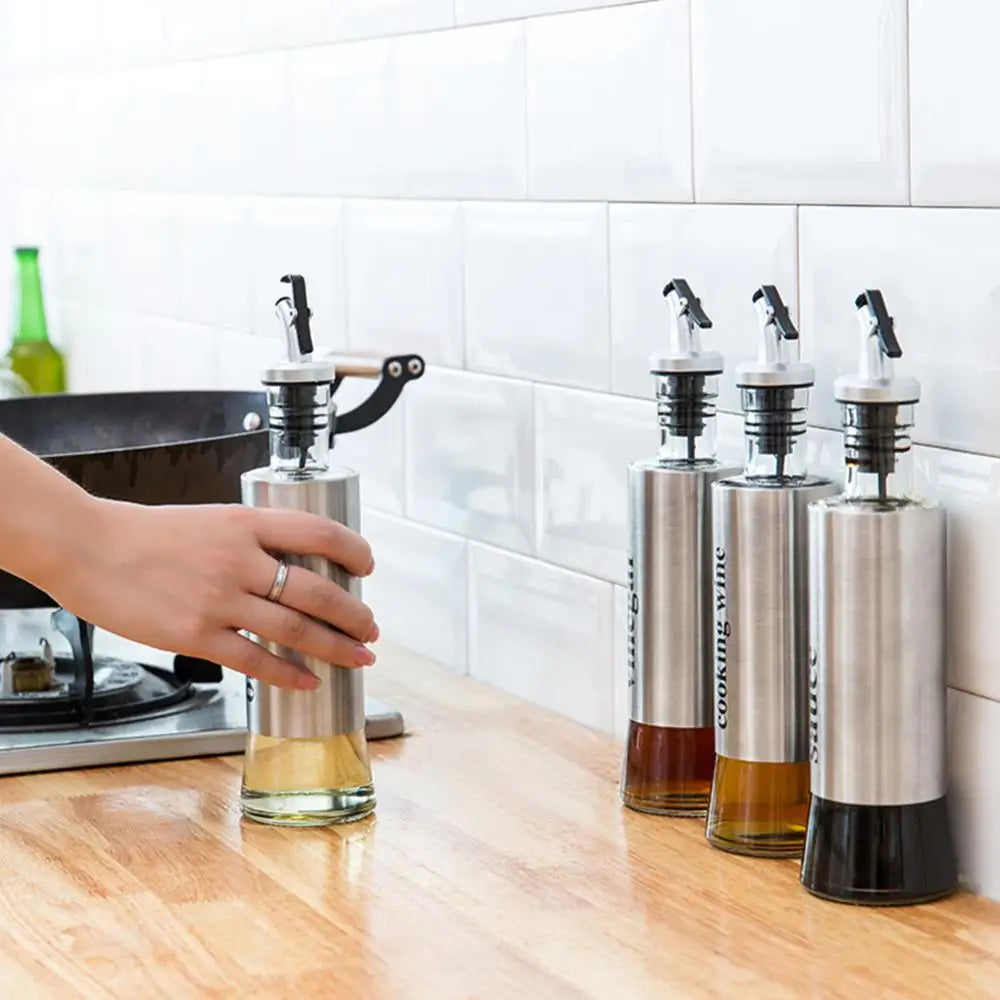 Seasoning Storage Dispenser Durable Dust-proof Kitchen Condiment Bottle Supplies Press Type Stainless Steel For Kitchen Oil Pot