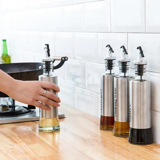 Seasoning Storage Dispenser Durable Dust-proof Kitchen Condiment Bottle Supplies Press Type Stainless Steel For Kitchen Oil Pot