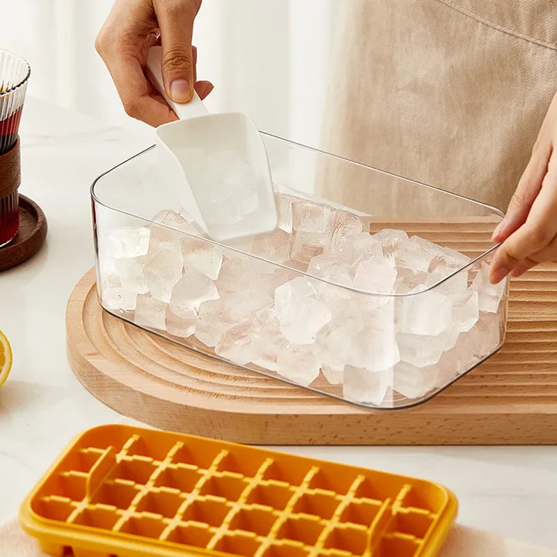 Big Size 32/64 Slots Ice Cube Molds Trays With Lid Creative 2 In 1 Ice Cube Molds And Storage Box Remove Ice With One Click