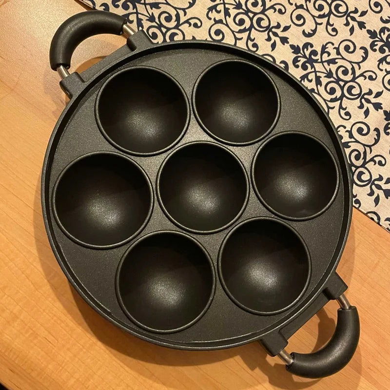 7 Hole Cooking Cake Pan Cast Iron Omelette Pan Non-Stick Cooking Pot Breakfast Egg Cooker Cake Mold Kitchen Cookware Kitchenware