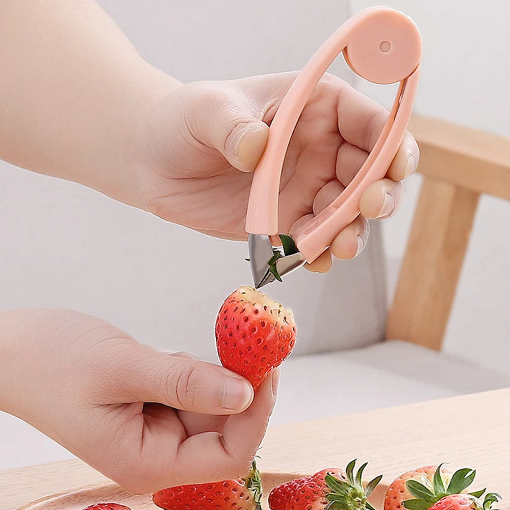 1pcs Strawberry Steel Pineapple Eye Peeler Fruit and vegetable Practical Seed Remover Clip Fruit Tools Kitchen Gadgets